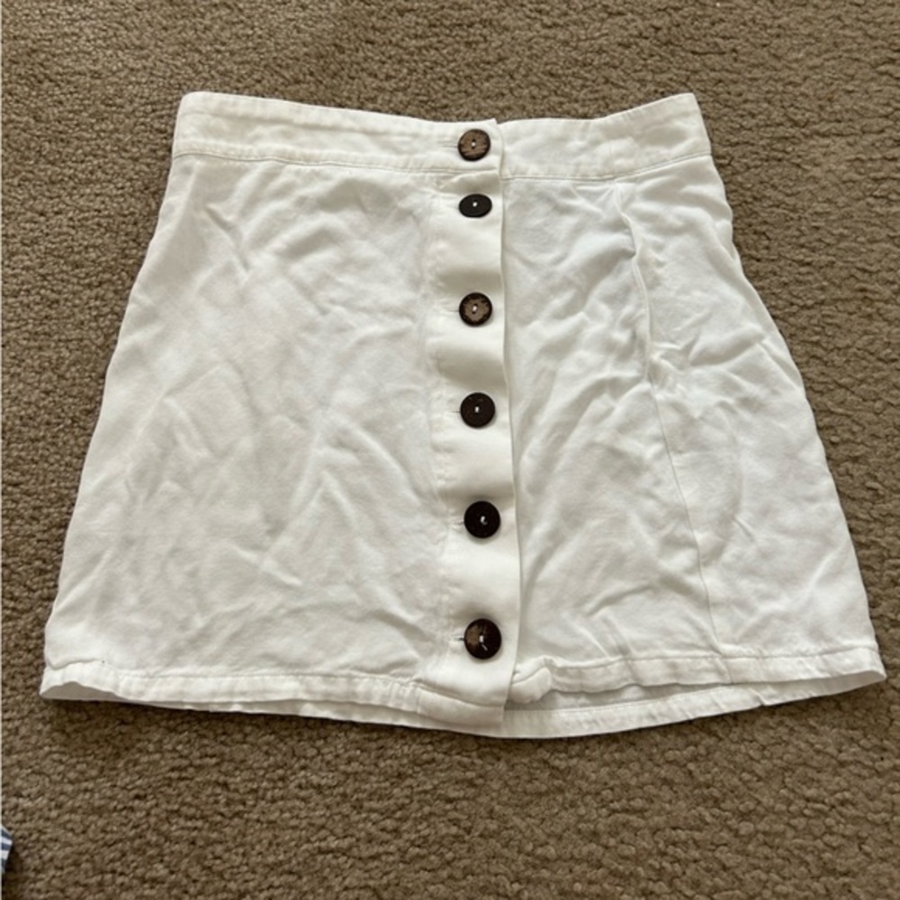 Forever 21 White‎ Button Up Mini Skirt